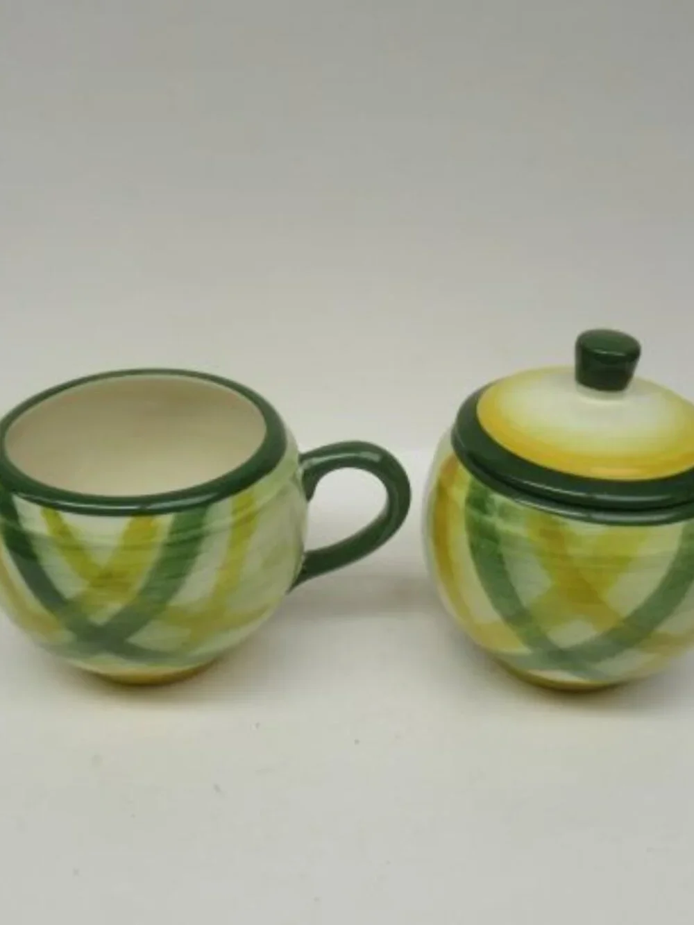 Metlox Vernonware GINGHAM Creamer, Sugar Bowl with Lid, Made In U.S.A.